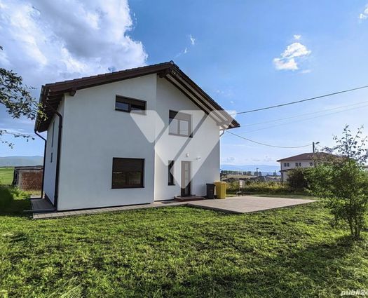 Vilă 5 cam Sibiu, 136 mp, P+1