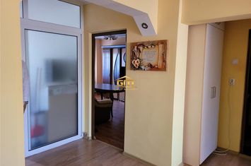 Apartament 4 camere de vanzare OSTROVENI - Valcea anunturi imobiliare Valcea