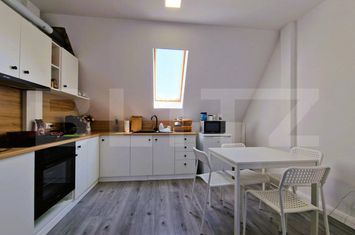 Apartament 3 camere de vanzare APAHIDA - Cluj anunturi imobiliare Cluj