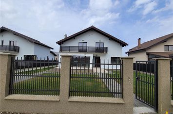 Vilă - 5 camere de vanzare CENTRAL - Brasov anunturi imobiliare Brasov