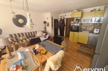 Apartament 2 camere de vanzare AZUGA - Prahova anunturi imobiliare Prahova