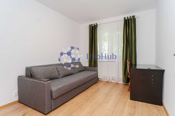 Apartament 3 camere decomandat, 2 bai si garaj in Nicolina anunturi imobiliare Iasi