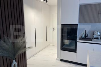 Apartament 3 camere de vanzare BACIU - Cluj anunturi imobiliare Cluj