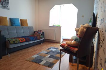 Apartament 3 camere de vanzare CENTRAL - Brasov anunturi imobiliare Brasov