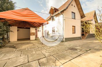 Casă - 4 camere de vanzare SIBIU - Sibiu anunturi imobiliare Sibiu