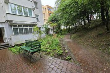 Apartament 2 camere de vanzare ULTRACENTRAL - Suceava anunturi imobiliare Suceava