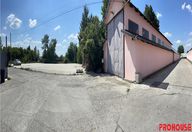 900 €, Spațiu industrial