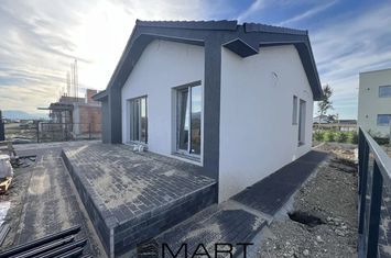 Casă - 4 camere de vanzare SANPETRU - Brasov anunturi imobiliare Brasov