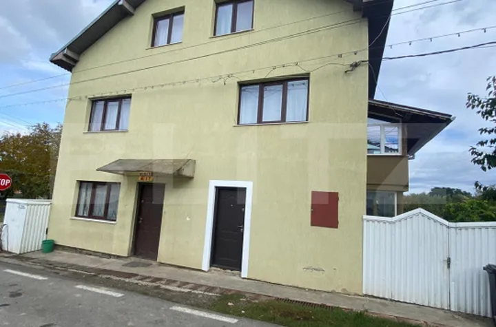 Vilă - 8 camere de vanzare SUCEAVA - Suceava anunturi imobiliare Suceava