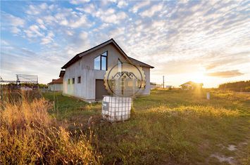 Casă - 4 camere de vanzare NOJORID  - Bihor anunturi imobiliare Bihor