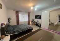 350.000 €, Casă