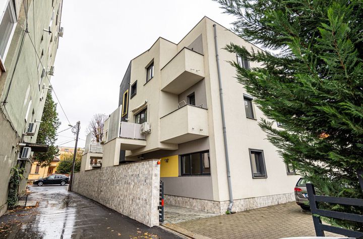 Investiție sigură: apartament 2 camere, imobil nou, parcare inclusă anunturi imobiliare Arad