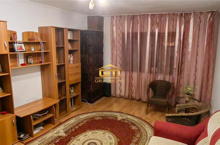 Apartament 2 camere de vanzare CENTRAL - Valcea anunturi imobiliare Valcea