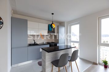 Apartament mobilat  3 camere Urban Plaza cu parcare anunturi imobiliare Brasov