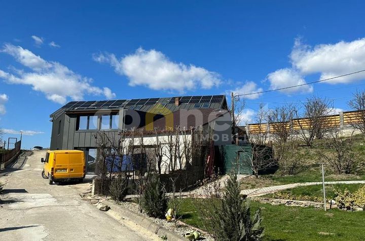 Vilă - 7 camere de inchiriat CLUJ-NAPOCA - Cluj anunturi imobiliare Cluj
