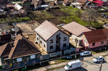 Vilă - 6 camere de vanzare CENTRAL - Arad anunturi imobiliare Arad