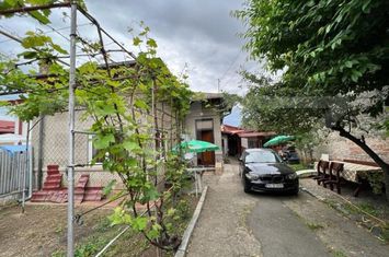 Casă - 3 camere de vanzare DEMOCRATIEI - Prahova anunturi imobiliare Prahova
