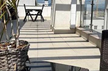Apartament 3 camere de vanzare TRACTORUL - Brasov anunturi imobiliare Brasov