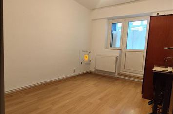 Apartament 4 camere de inchiriat 9 MAI - Prahova anunturi imobiliare Prahova