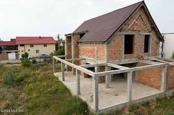 Mosnita Noua - Campului - Vila, 3 nivele, 231 MP UTILI, lot 930 MP! anunturi imobiliare Timis