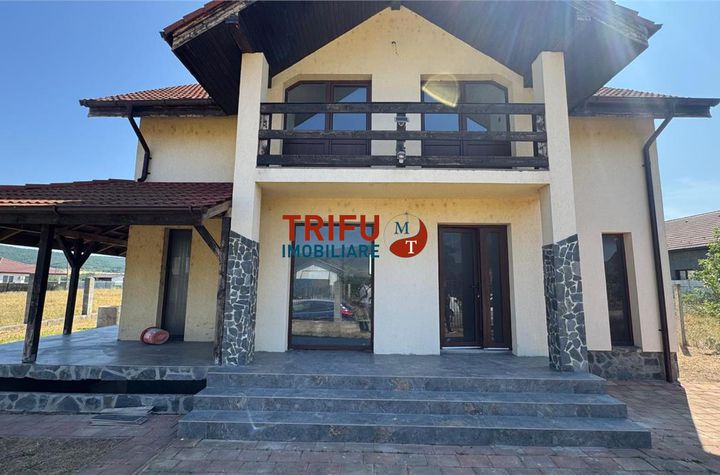 Casă - 5 camere de vanzare CENTRAL - Alba anunturi imobiliare Alba