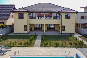 Casa/Vila cu 6 camere si piscina de vanzare in Ciarda Rosie COMISION 0 anunturi imobiliare Timis
