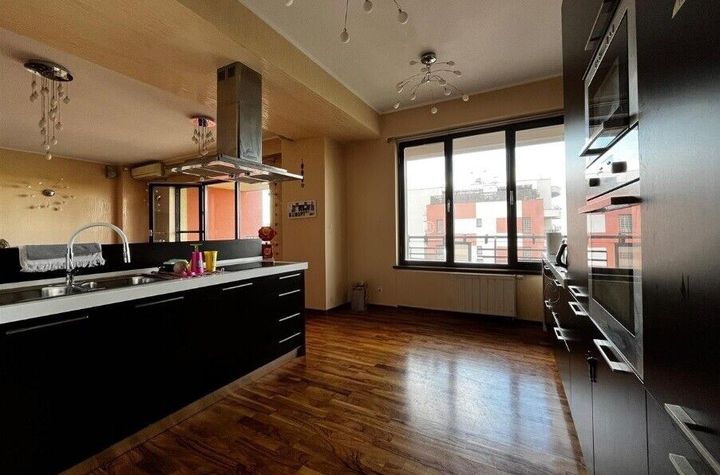 PENTHOUSE 356 MP COMPLEX CENTRAL PARK anunturi imobiliare Bucuresti