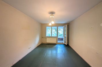 Vânzare Apartament 3 Camere Decomandat – Str. Turnu Măgurele nr. 5 anunturi imobiliare Bucuresti