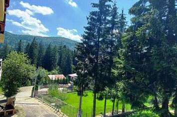 Vanzare pensiune in statiunea  Predeal-Cioplea 15 camere anunturi imobiliare Brasov
