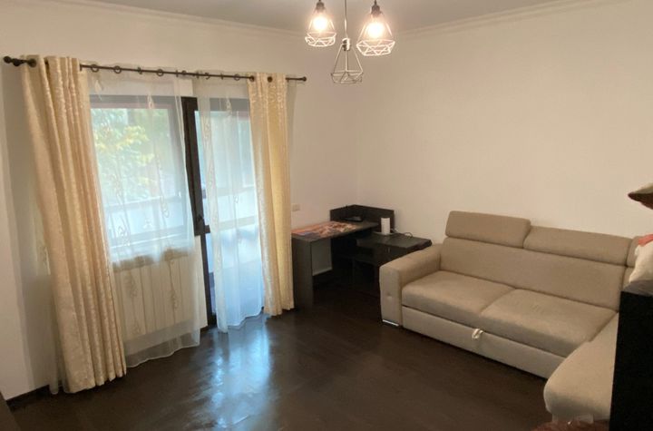 Apartament 3 camere de inchiriat IASI - Iasi anunturi imobiliare Iasi
