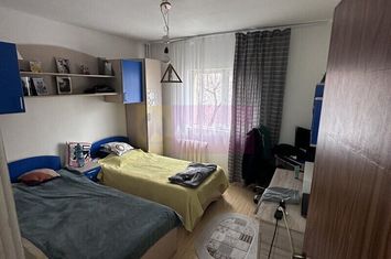 VAnzare apartament 3 camere Basarabia, aproape metrou Costin Georgian anunturi imobiliare Bucuresti