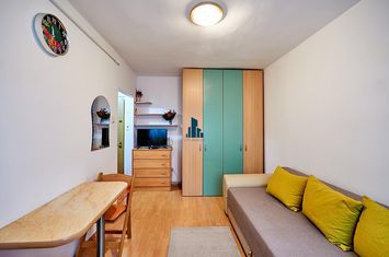 Garsonieră de inchiriat GHEORGHENI - Cluj anunturi imobiliare Cluj