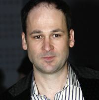 Fiscul a pus sechestru pe bunurile lui Robert Negoiţă