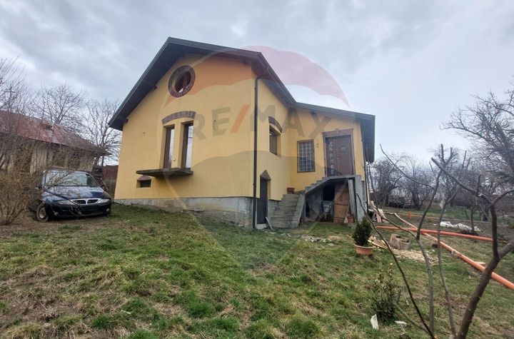 Casă nouă, de vânzare anunturi imobiliare Iasi