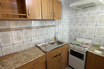 Garsonieră de vanzare SUCEAVA - Suceava anunturi imobiliare Suceava