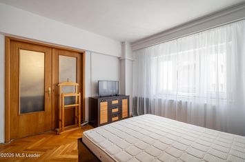 3 camere - str. Traian - Matei Basarab, imobil cu lift anunturi imobiliare Bucuresti