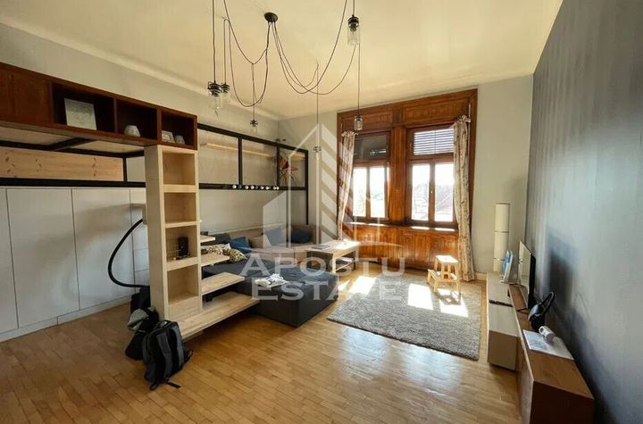 Apartament cu o camera in centul orasului,centrala proprie!!! anunturi imobiliare Timis