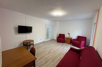 Apartament 3 camere de inchiriat IASI - Iasi anunturi imobiliare Iasi