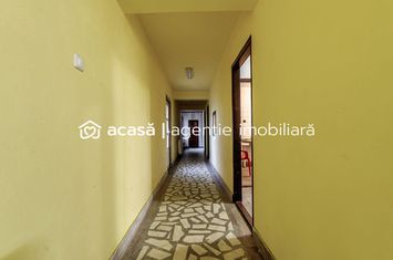 Clădire potrivită pentru proiecte educaționale sau de îngrijire anunturi imobiliare Arad