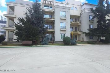 Mamaia Nord - Sea Breeze Resort, 2 camere, 81 mp utili, etaj 1, lift! anunturi imobiliare Constanta