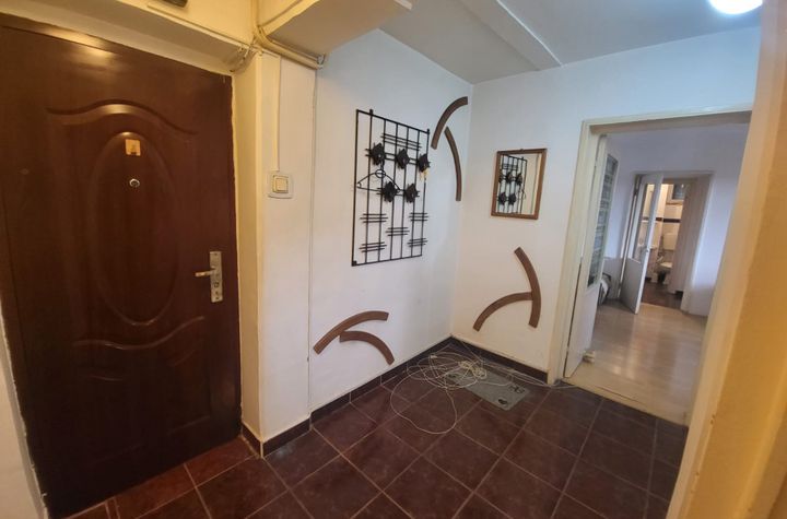 Apartament 3 camere de vanzare IASI - Iasi anunturi imobiliare Iasi