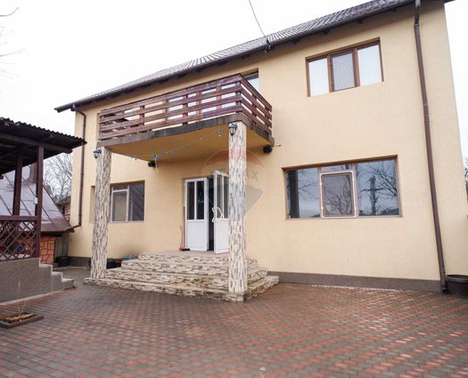 Spațiu comercial Lunca Cetatuii, 280 mp