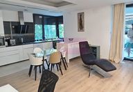 900 €, Apartament 3 camere