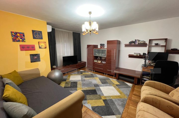 Apartament 2 camere de vanzare 1 MAI - Dolj anunturi imobiliare Dolj