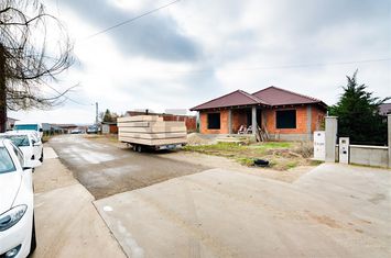 Casă - 4 camere de vanzare BIHARIA  - Bihor anunturi imobiliare Bihor