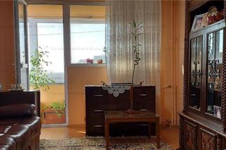 Apartament 3 camere de vânzare Bucuresti - Brancoveanu