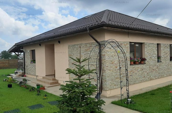 Casă - 3 camere de vanzare SABARENI - Giurgiu anunturi imobiliare Giurgiu
