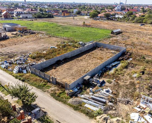 Teren Intravilan Livada, 733 mp