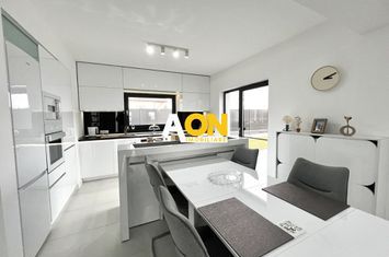 Casa individuala superfinisata, 3 camere, 2 bai,  500mp teren anunturi imobiliare Alba