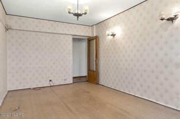 Apartament 3 camere de vanzare OBOR - Bucuresti anunturi imobiliare Bucuresti
